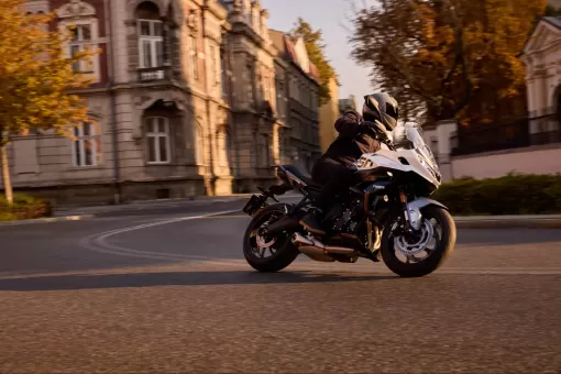 triumph-nov24-tigersport660updates-gallery3.jpg